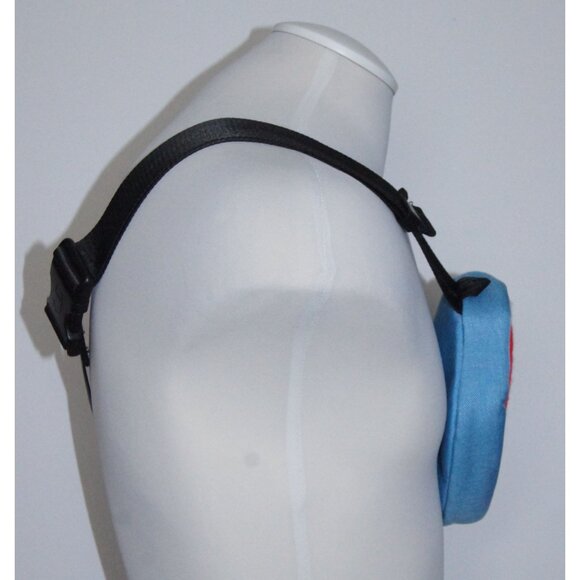 Champion Sling Bag Large Logo - Picture 8 of 9